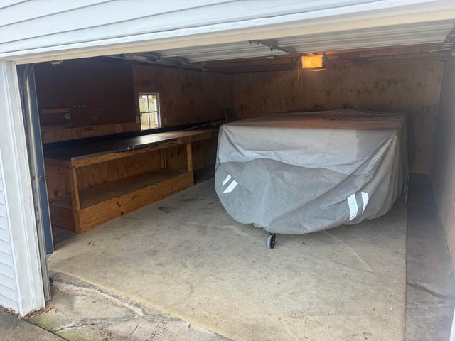 1337 W Cleveland Avenue, Hobart, IN 46342