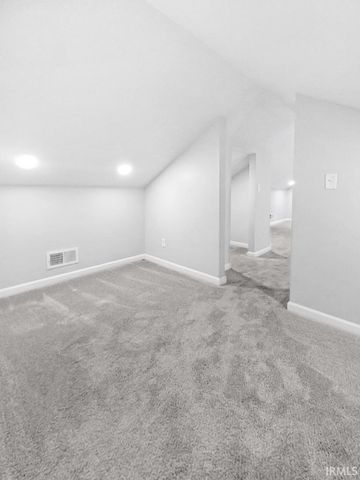 3704 Stringtown Road, Evansville, IN 47711