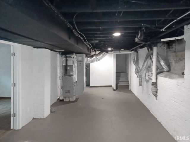 3704 Stringtown Road, Evansville, IN 47711