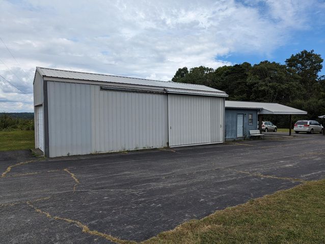 1715 Ball Park RD, Rocky Mount, VA 24151