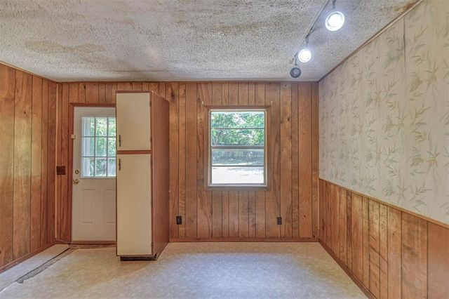 412 Moiselle Street, Midwest City, OK 73110