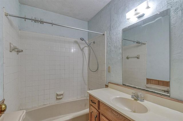 412 Moiselle Street, Midwest City, OK 73110