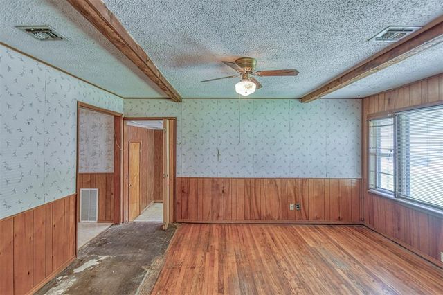 412 Moiselle Street, Midwest City, OK 73110
