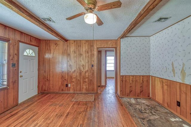 412 Moiselle Street, Midwest City, OK 73110