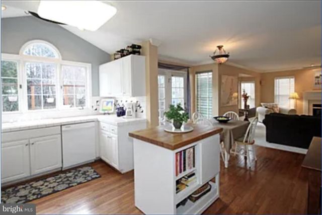 6503 SUSAN BARKLEY CT, Alexandria, VA 22315