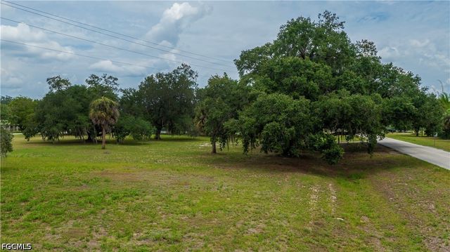 75 Ft Denaud Bridge WAY, Labelle, FL 33935