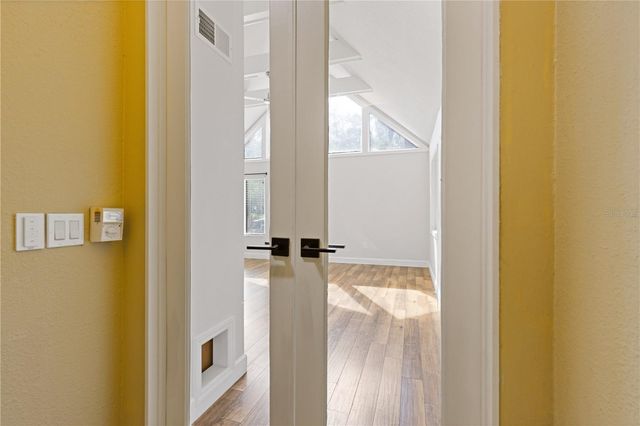 1621 NE 2ND STREET 302, Ocala, FL 34470