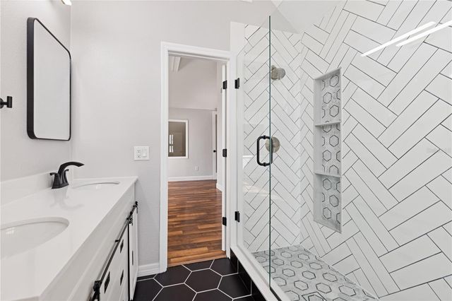 1621 NE 2ND STREET 302, Ocala, FL 34470