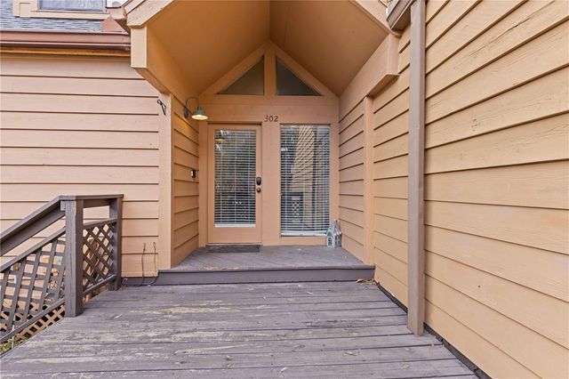 1621 NE 2ND STREET 302, Ocala, FL 34470