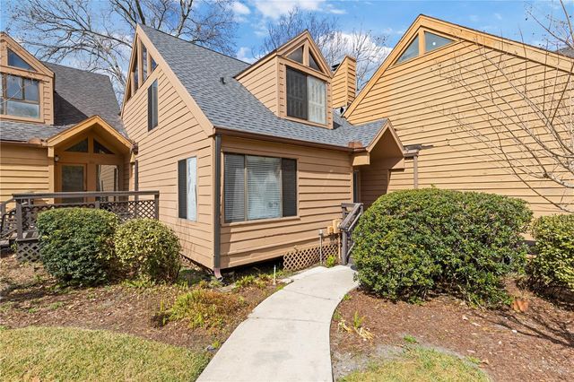 1621 NE 2ND STREET 302, Ocala, FL 34470