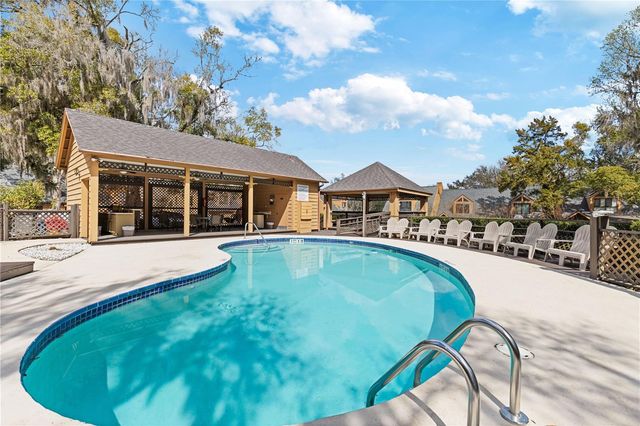 1621 NE 2ND STREET 302, Ocala, FL 34470