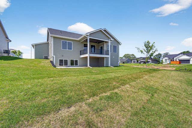 5557 165th Street, Urbandale, IA 50323