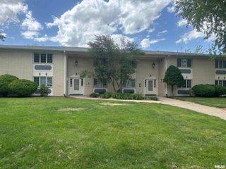 920 17TH Street 28, Moline, IL 61265