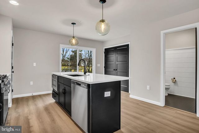 26 MORGAN CIR #002-01, Carlisle, PA 17013