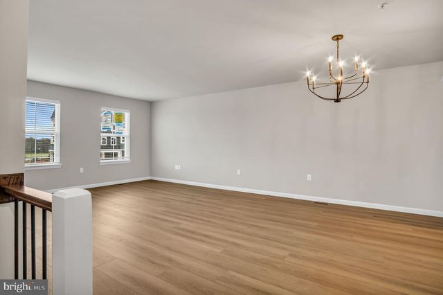 26 MORGAN CIR #002-01, Carlisle, PA 17013