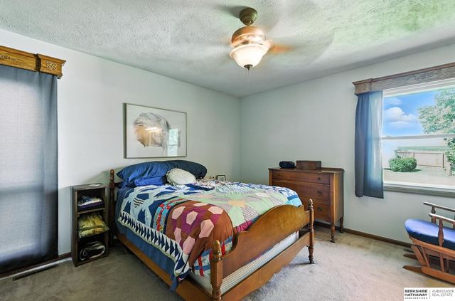 14010 S 35 Street, Bellevue, NE 68123