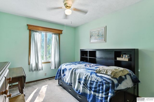 14010 S 35 Street, Bellevue, NE 68123