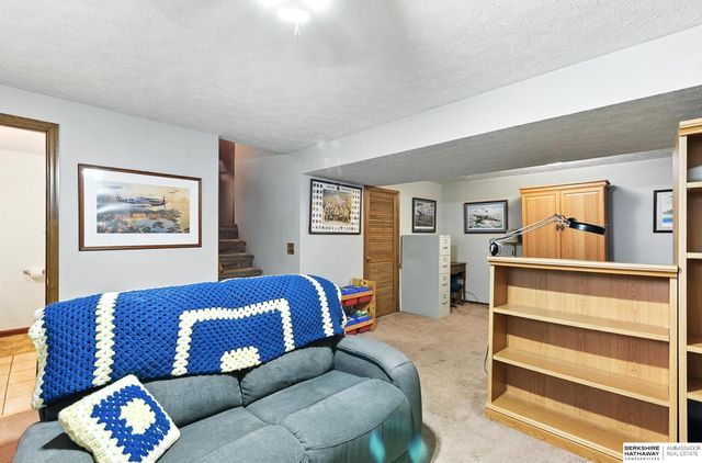 14010 S 35 Street, Bellevue, NE 68123