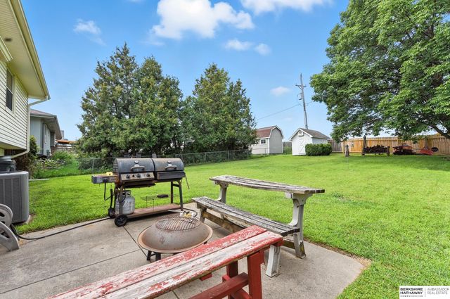 14010 S 35 Street, Bellevue, NE 68123