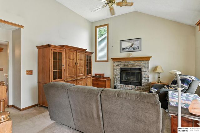 14010 S 35 Street, Bellevue, NE 68123