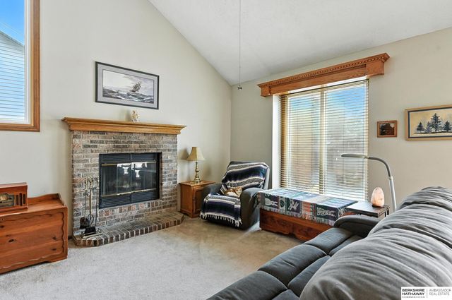 14010 S 35 Street, Bellevue, NE 68123