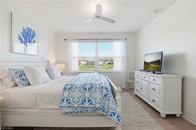 9374 Pocida CT # 101, Naples, FL 34119