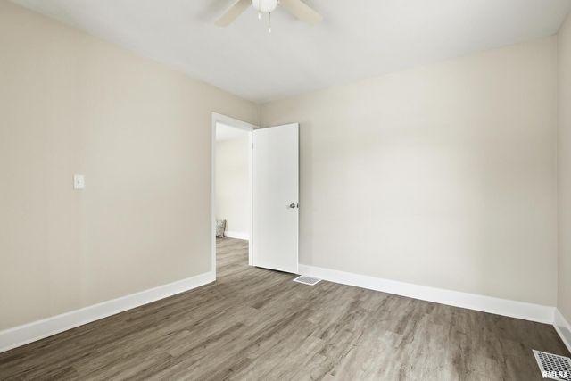 2639 Whitewood Ave Avenue, Davenport, IA 52802