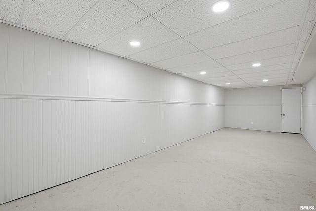 2639 Whitewood Ave Avenue, Davenport, IA 52802