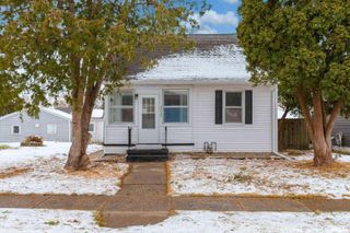2639 WHITEWOOD Avenue, Davenport, IA 52802