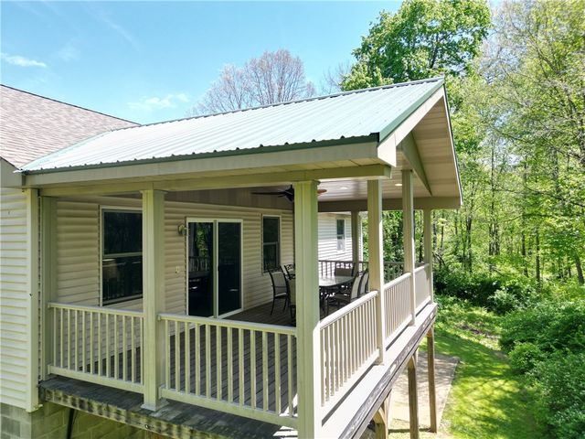 244 Moorehead Rd, Winfield Twp, PA 16055