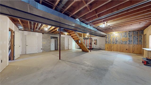 244 Moorehead Rd, Winfield Twp, PA 16055