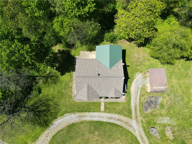 244 Moorehead Rd, Winfield Twp, PA 16055
