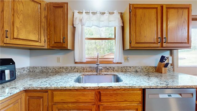 244 Moorehead Rd, Winfield Twp, PA 16055