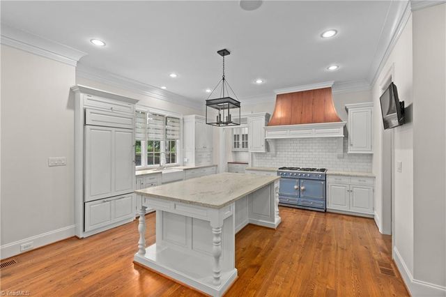 164 N Emily Court, High Point, NC 27265
