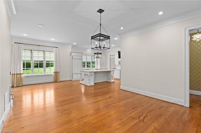 164 N Emily Court, High Point, NC 27265