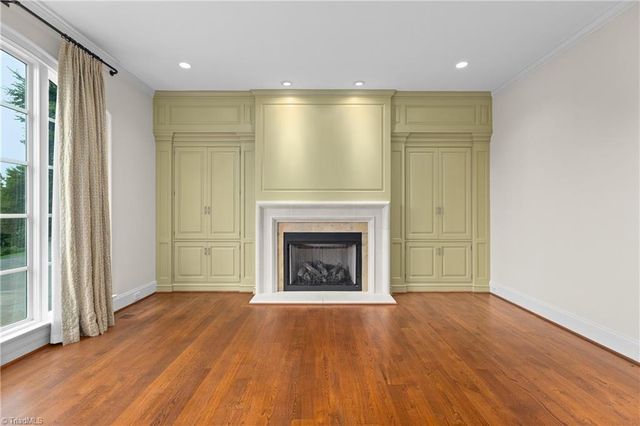164 N Emily Court, High Point, NC 27265