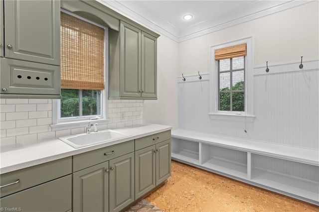 164 N Emily Court, High Point, NC 27265