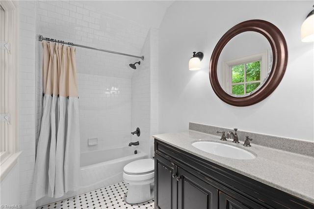 164 N Emily Court, High Point, NC 27265