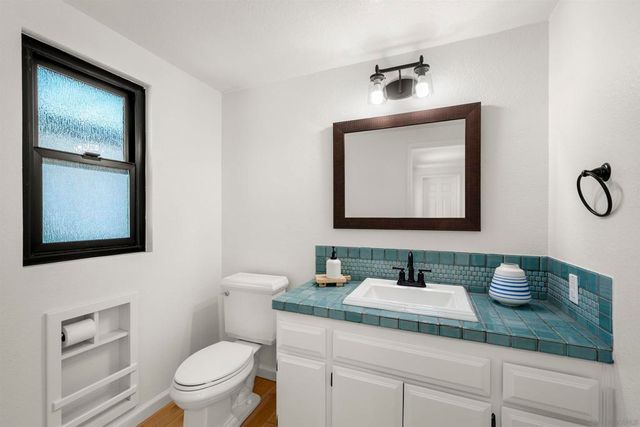 752 Singing Vista Drive, El Cajon, CA 92019