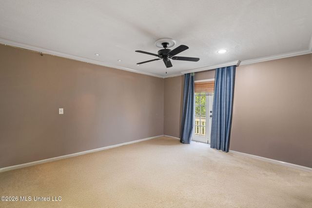 207 Southampton Road, Hattiesburg, MS 39401