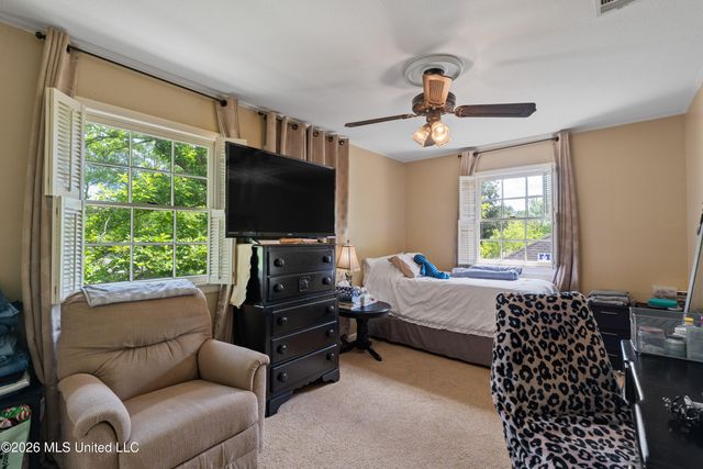 207 Southampton Road, Hattiesburg, MS 39401