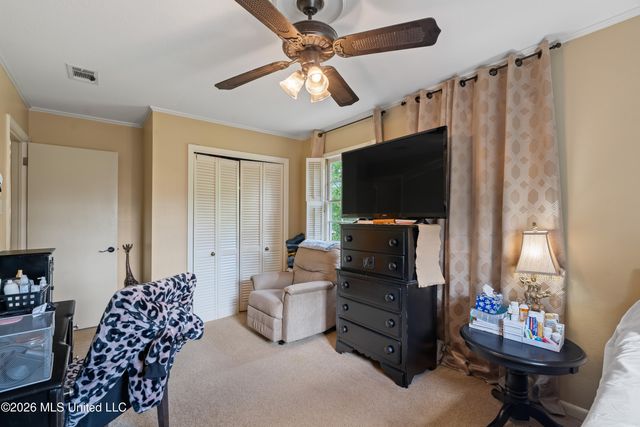 207 Southampton Road, Hattiesburg, MS 39401