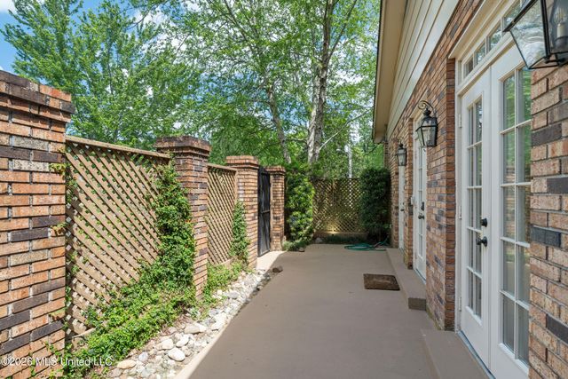 207 Southampton Road, Hattiesburg, MS 39401