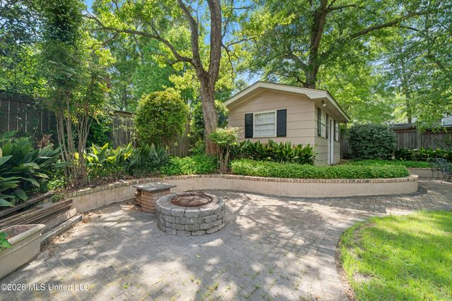 207 Southampton Road, Hattiesburg, MS 39401