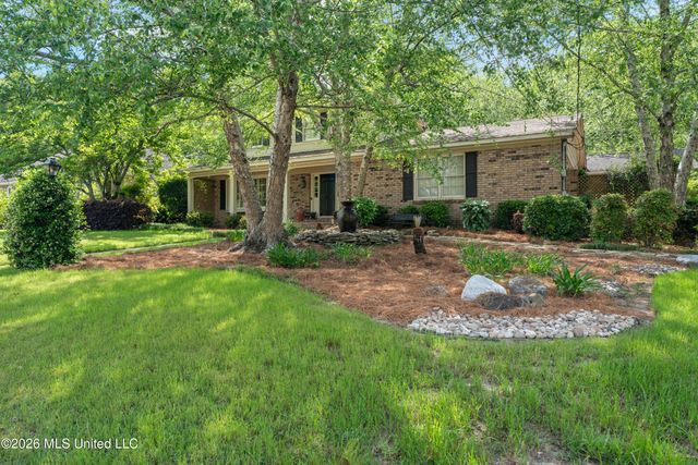 207 Southampton Road, Hattiesburg, MS 39401
