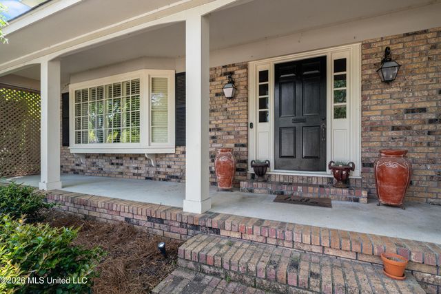 207 Southampton Road, Hattiesburg, MS 39401