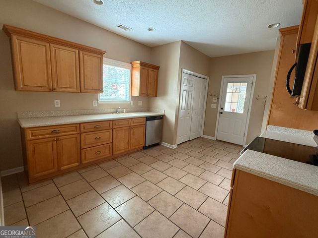 113 Berkley Circle, Warner Robins, GA 31093