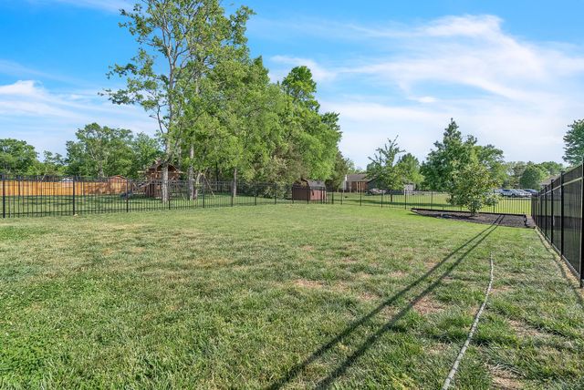 1570 John Galt Dr, Lebanon, TN 37087