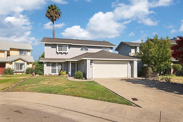 3267 Lakeshore Ct, Stockton, CA 95219