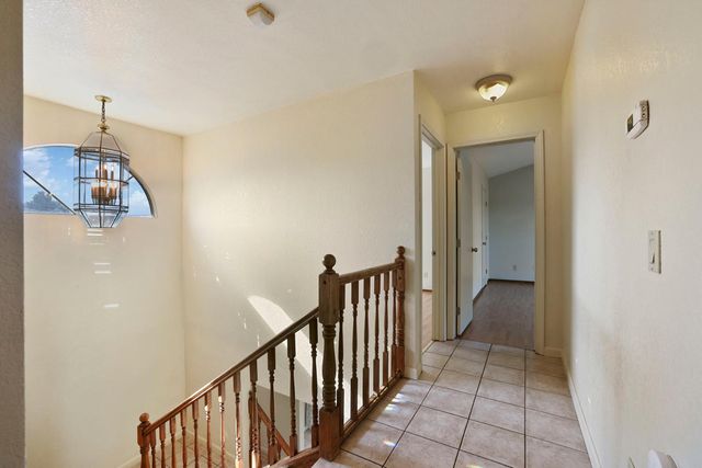 3267 Lakeshore Ct, Stockton, CA 95219